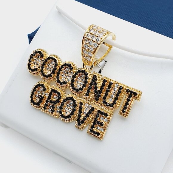 "14K Gold Plated Cubic Zircon Pendant, INUS1BR220 - Picture 2 of 9